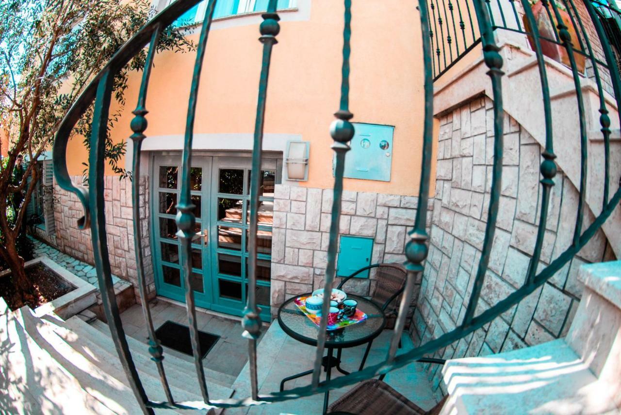 Polias apartment  Pula Exterior foto
